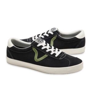 Vans Sport Low Top Suede Sneakers Men’s Size 7.5 Women’s Size 9